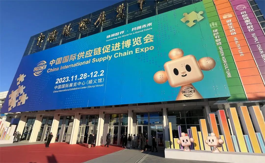 tk1lCvTGzy.jpg tk1lCvTGzy.jpg